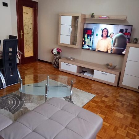 Апартаменти Apartamento Araceli Proximo A Clinica Oftalmologica Fdez Vega Ов'єдо Екстер'єр фото